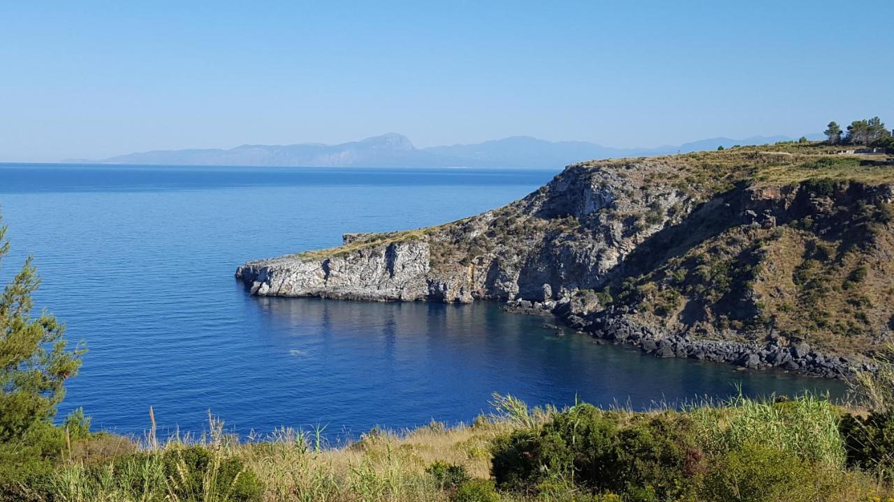 La Suite Del Faro Scalea Exterior photo
