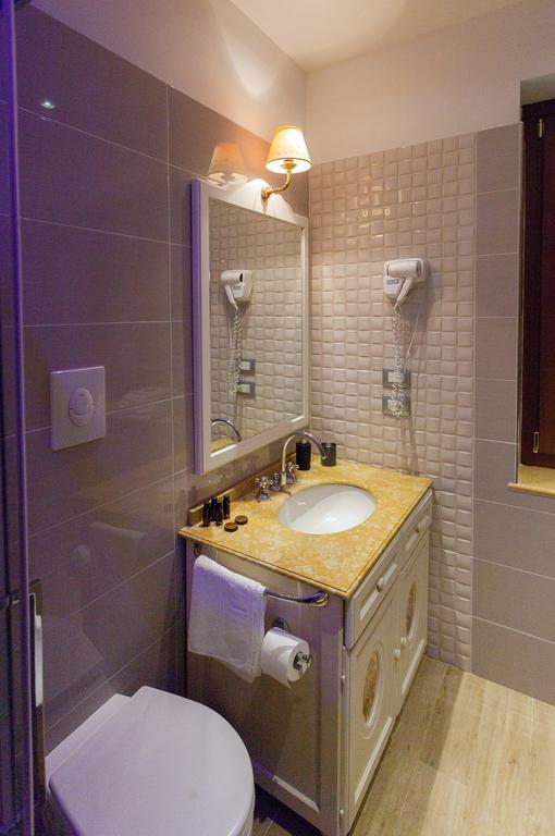 La Suite Del Faro Scalea Exterior photo